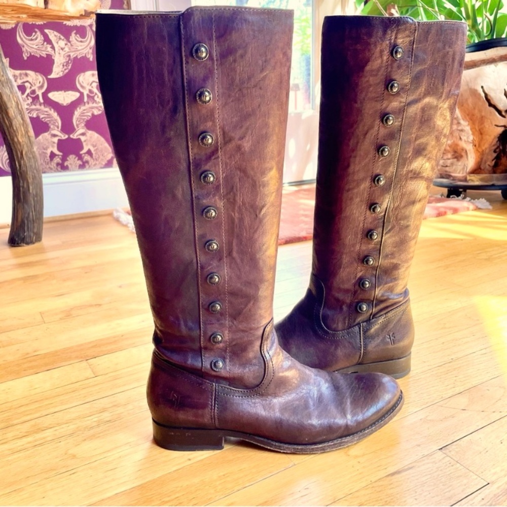 Frye Melissa Riding Boots | women’s size 9B | distressed brown